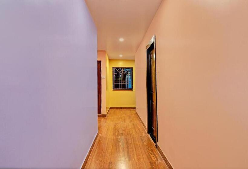 Hotel Super Collection O Mahal