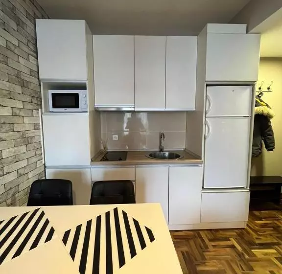 Apartment Near Ski Center