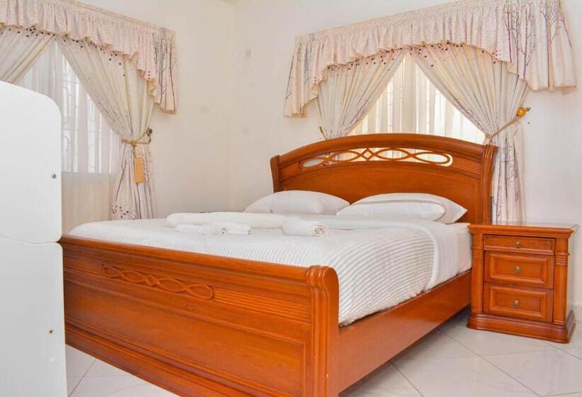 تختخواب و صبحانه Three Palms Home