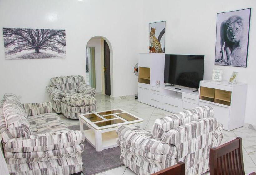 تختخواب و صبحانه Three Palms Home