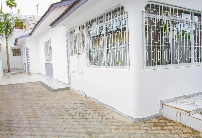 تختخواب و صبحانه Three Palms Home