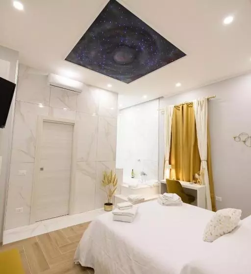 تختخواب و صبحانه Enchanting Suites Salerno