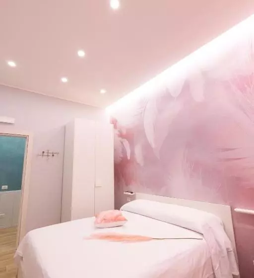 تختخواب و صبحانه Enchanting Suites Salerno
