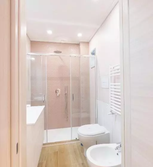 تختخواب و صبحانه Enchanting Suites Salerno