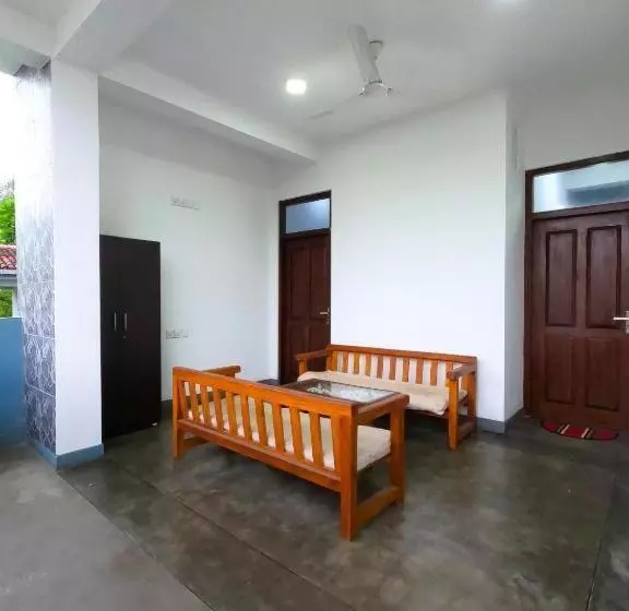 Hotelli Asa Bay Beach Resort