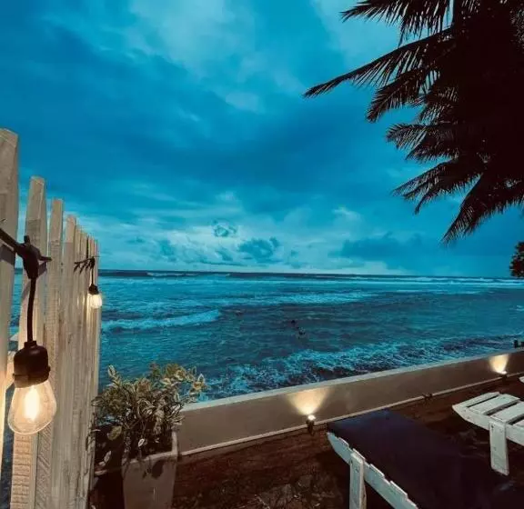 Hotelli Asa Bay Beach Resort