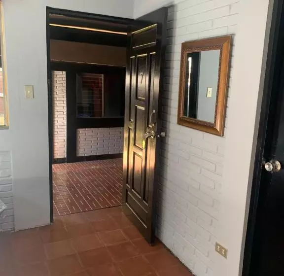 هتل Las Cabañitas