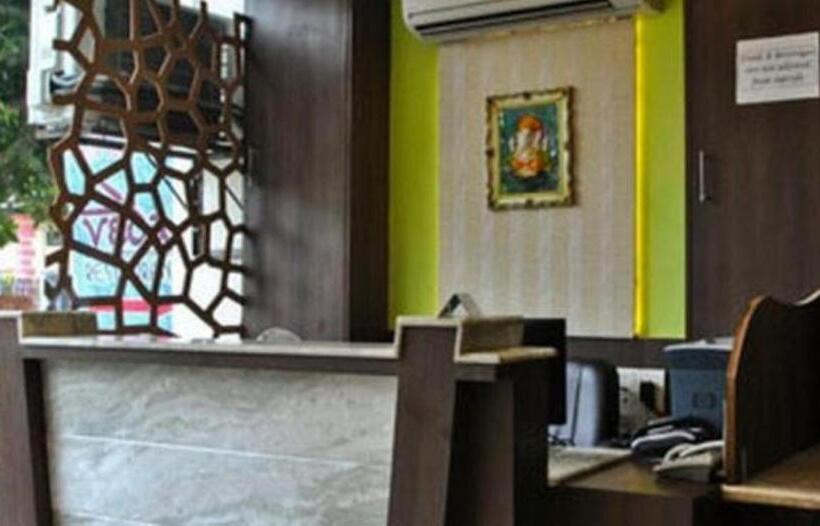 فندق Mandiram Prayagraj