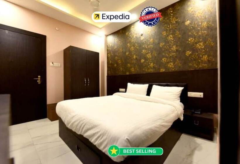 هتل Vk Inn Prayagraj