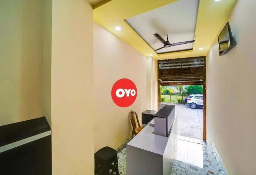 Oyo Hotel New Braj Palace And Restaurant