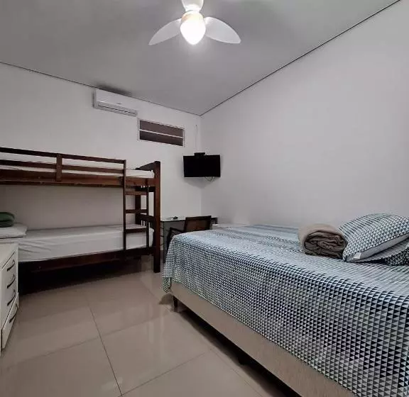 Retkeilymaja Suítes Pitangueiras   Pousada Frente Mar