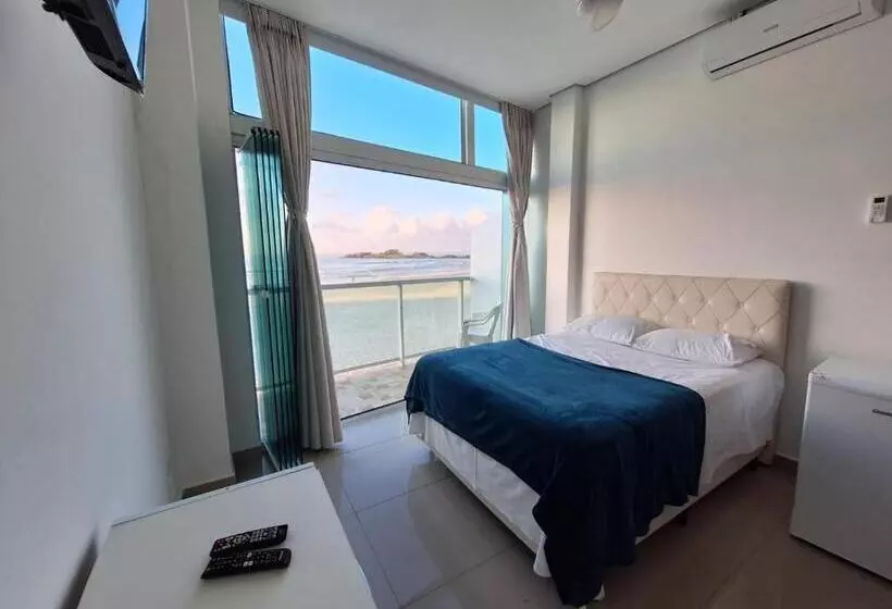 Retkeilymaja Suítes Pitangueiras   Pousada Frente Mar