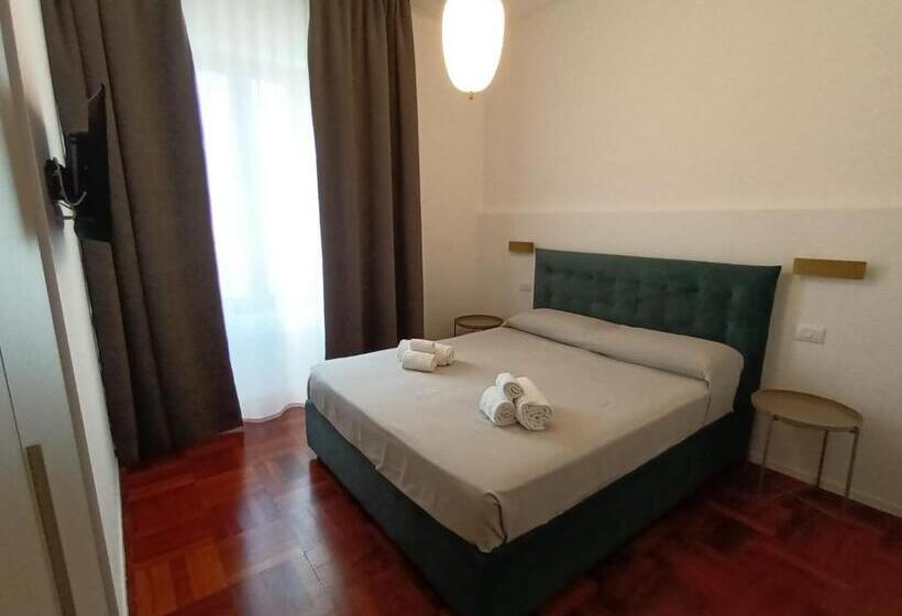 B&bari, Via Crollalanza