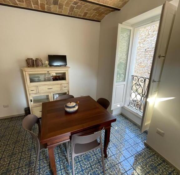 مبيت وإفطار Al Civico 2 Tiny House