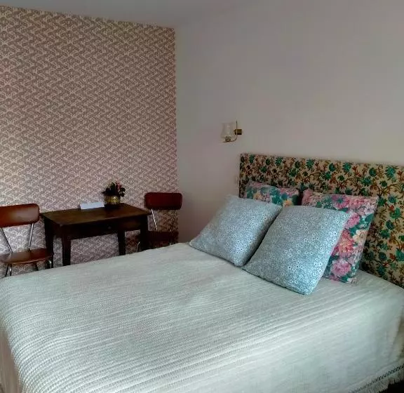 Aamiaismajoitus (B&B) L Oree Du Bois   Chambres Independante