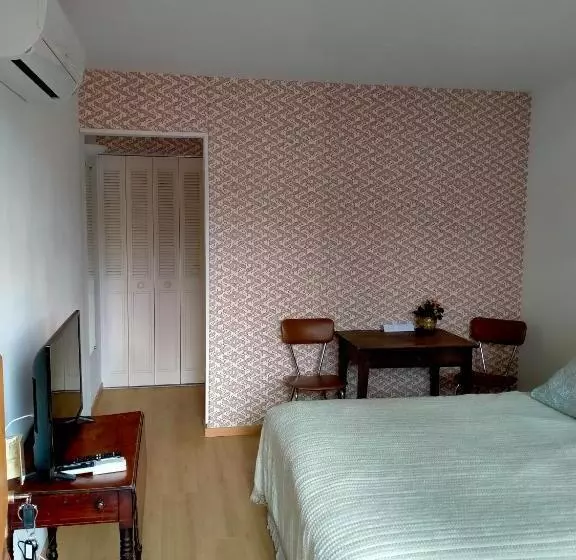 Aamiaismajoitus (B&B) L Oree Du Bois   Chambres Independante