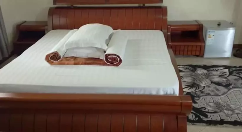 تختخواب و صبحانه Migingo Suites