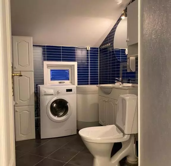 Enter Backpack Apartments