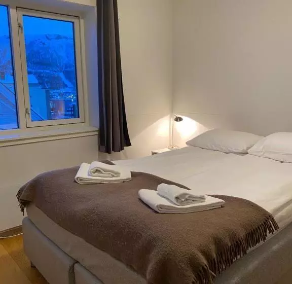 Enter Backpack Apartments