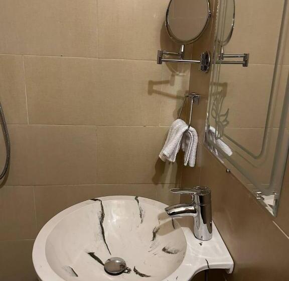 هتل Achertod Nubian