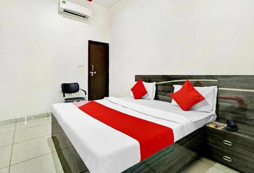 فندق Anjani Palace