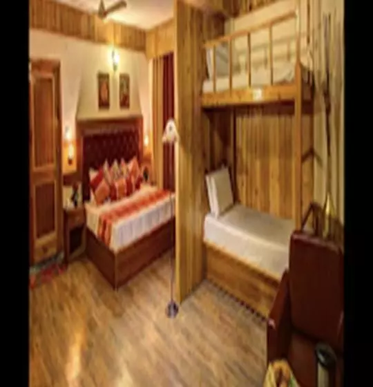 ホテル Bhimas Deluxe Tirupati