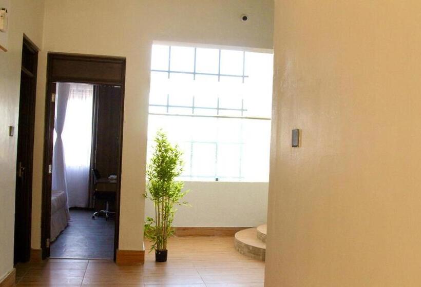 هتل Lukenya Alkebu Resort