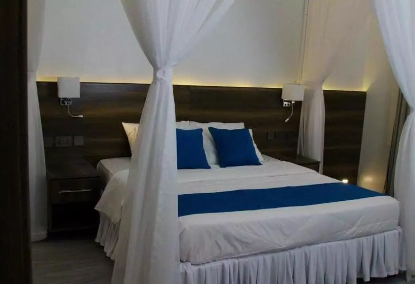 هتل Lukenya Alkebu Resort