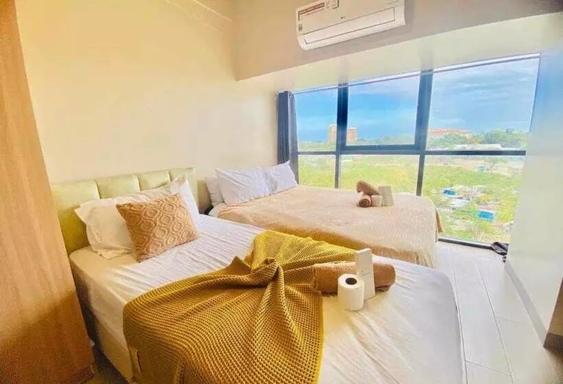 Mactan Newtown Near Airport! With Pool Access