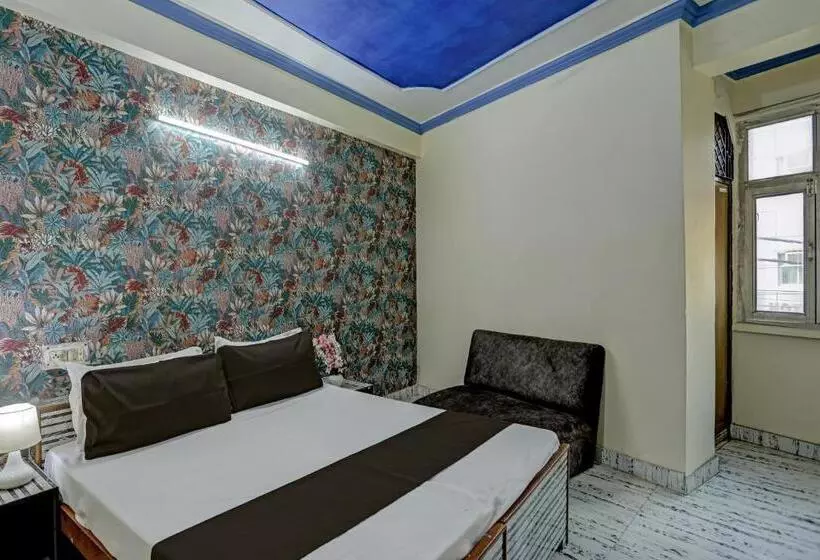 Oyo Flagship Hotel Rajendra Palace