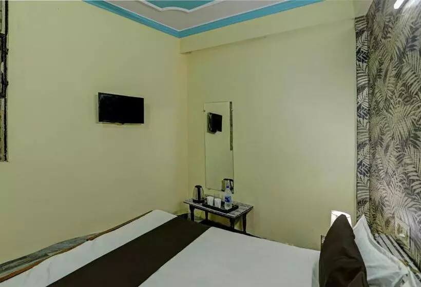 Oyo Flagship Hotel Rajendra Palace