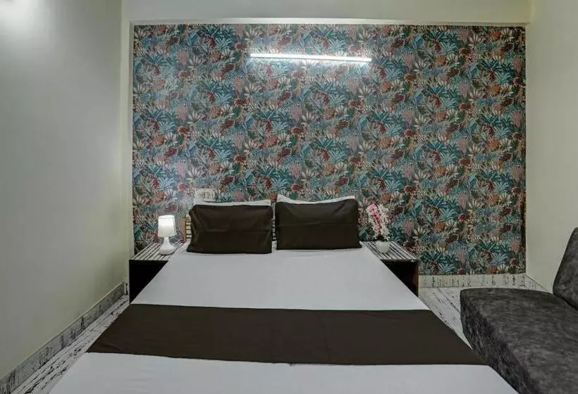Oyo Flagship Hotel Rajendra Palace