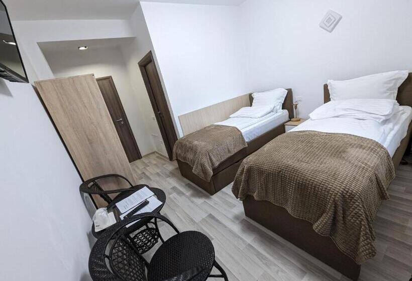 پانسیون 2family