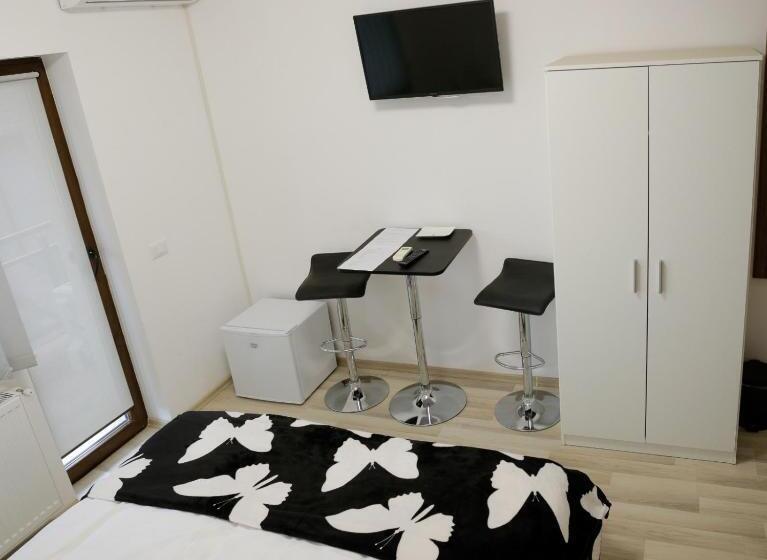 پانسیون 2family