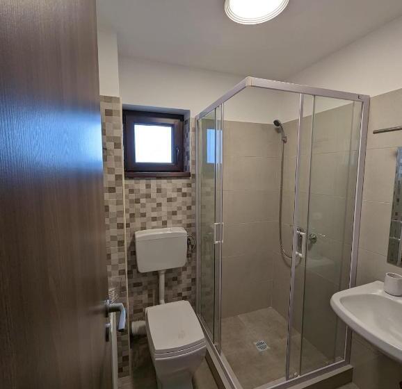 پانسیون 2family