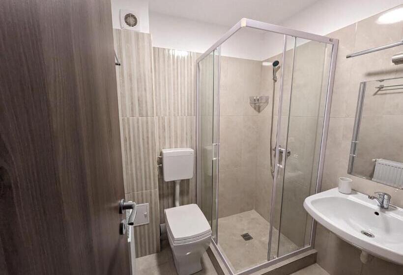 پانسیون 2family