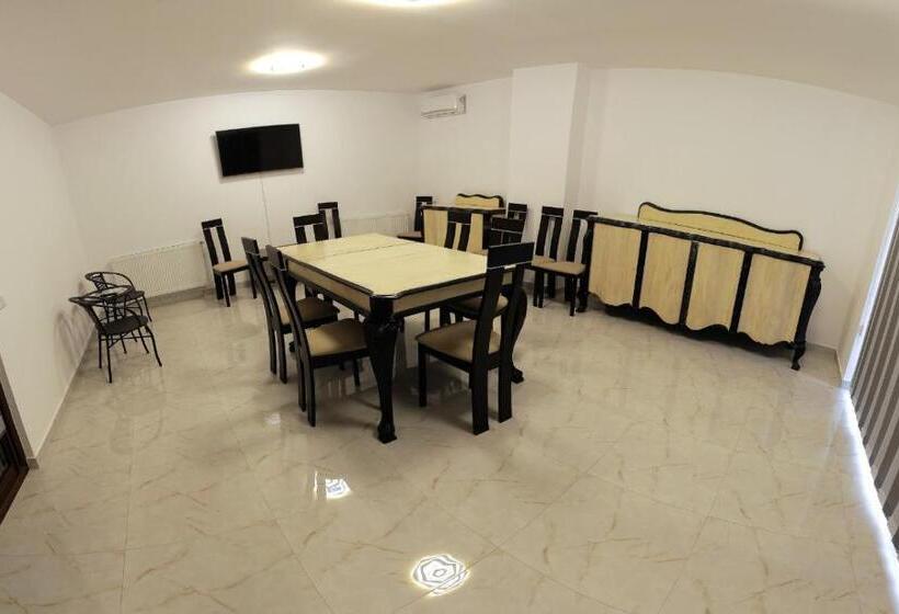 پانسیون 2family