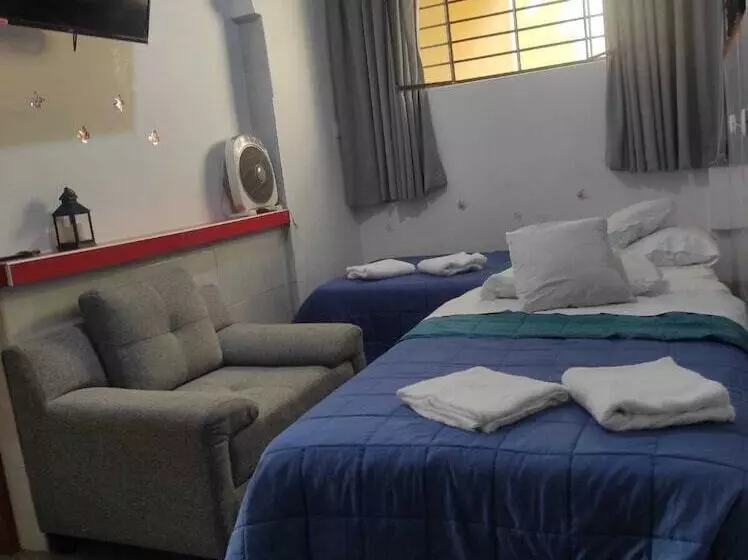 پانسیون Hospedaje Hamuy S Lodge  Velilu