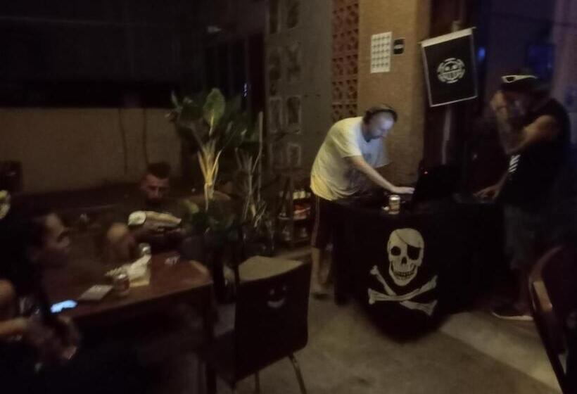 پانسیون One Piece Kampot