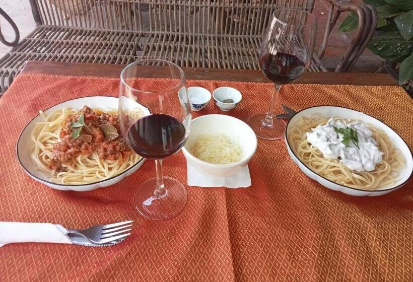 پانسیون One Piece Kampot