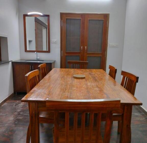 پانسیون Paradise Le Bonheur Guest House