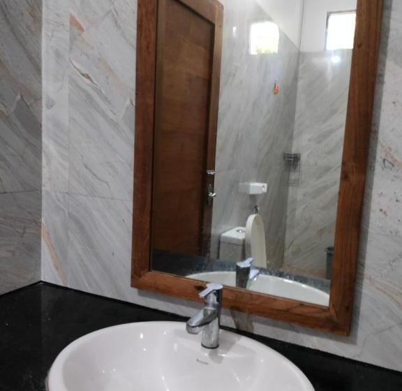 پانسیون Paradise Le Bonheur Guest House