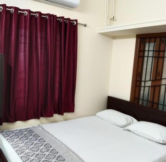 ペンション Puducherry Residency