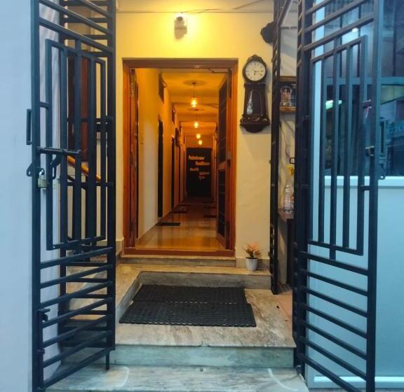 ペンション Puducherry Residency