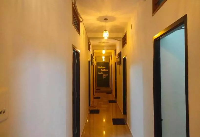 پانسیون Puducherry Residency