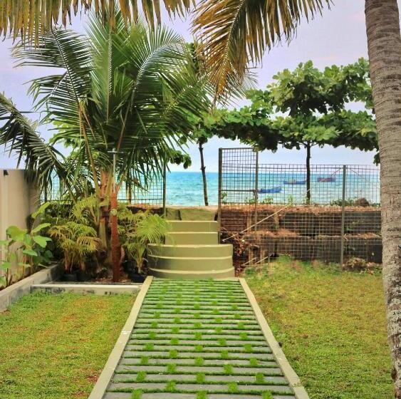 Pension (Hôtel basse catégorie) Shore Stories