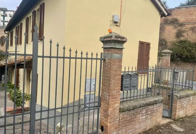 پانسیون Villa Il Tufo