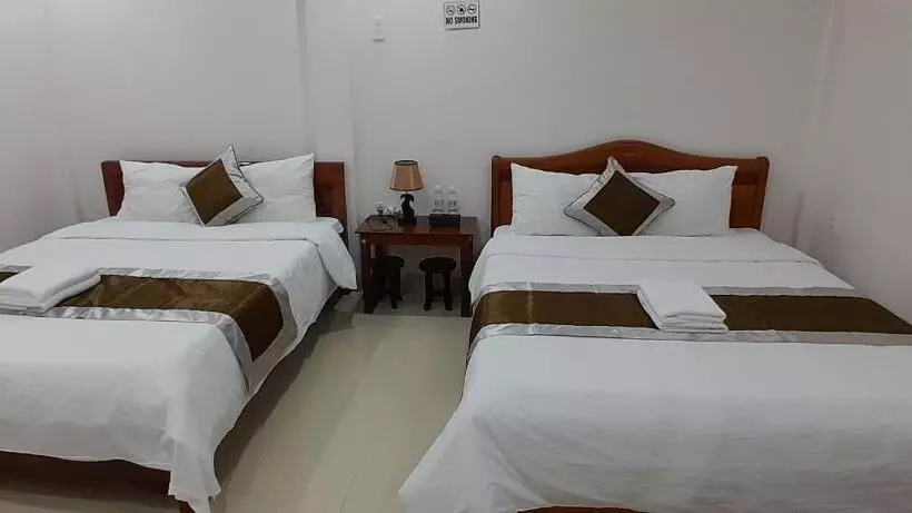 هتل Khách Sạn 68 đồng Hải
