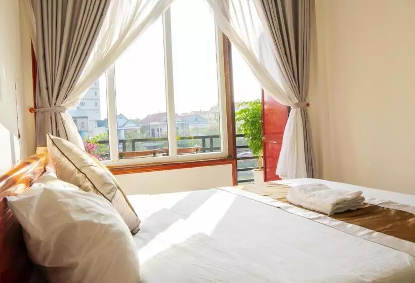 هتل Khách Sạn 68 đồng Hải