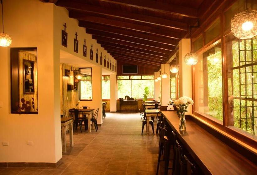 Hotel Mindo Monasterium